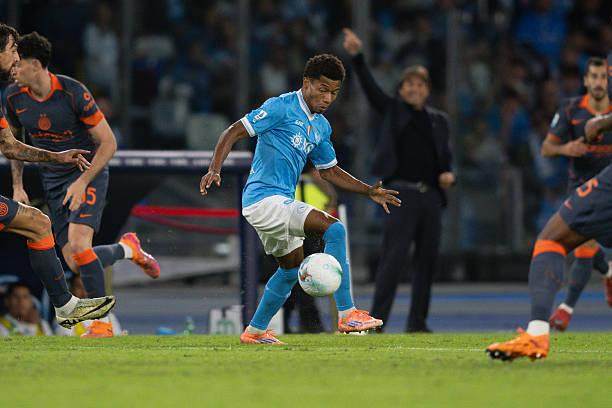 1761436672829084239.jpg 2243243601-612x612.jpg