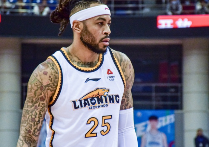 辽宁109-57狂胜四川 球员评价:7人优秀,2人及格,3人低迷|张陈治锋|王岚嵚|俞泽辰|姜宇星|吴昌泽_新浪体育_新浪新闻